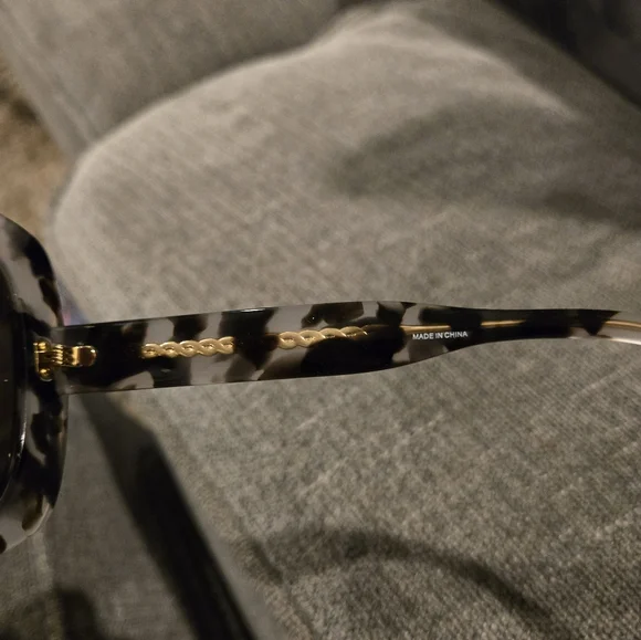 Tory Burch sunglasses - Picture 8 of 16